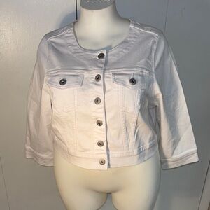 Torrid White Denim Jacket, size 1X. New with Tags